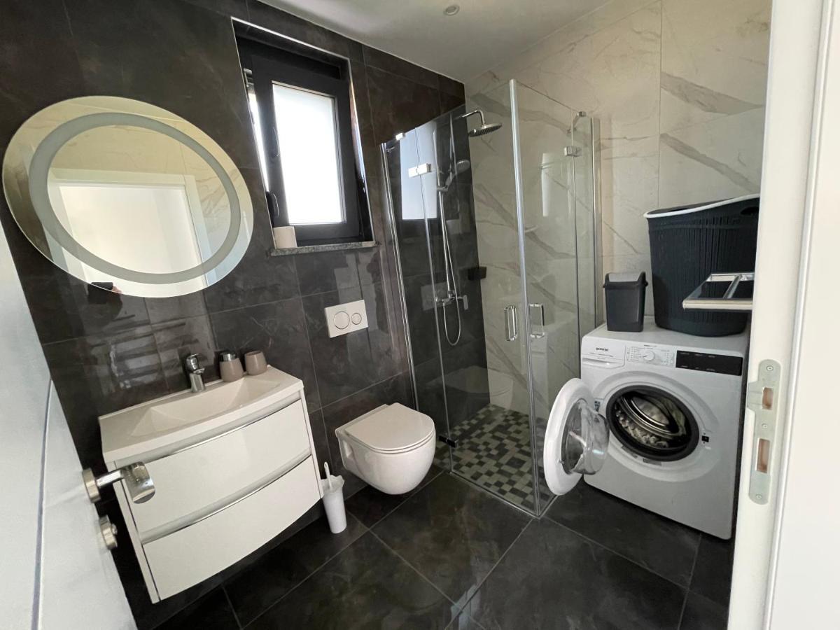 Vila Softic Azra Umag Bagian luar foto