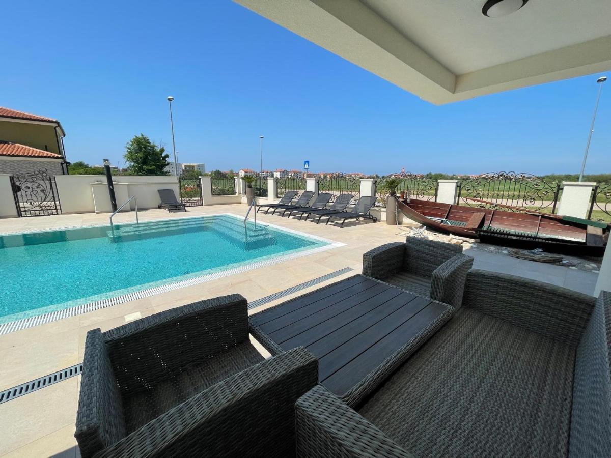 Vila Softic Azra Umag Bagian luar foto